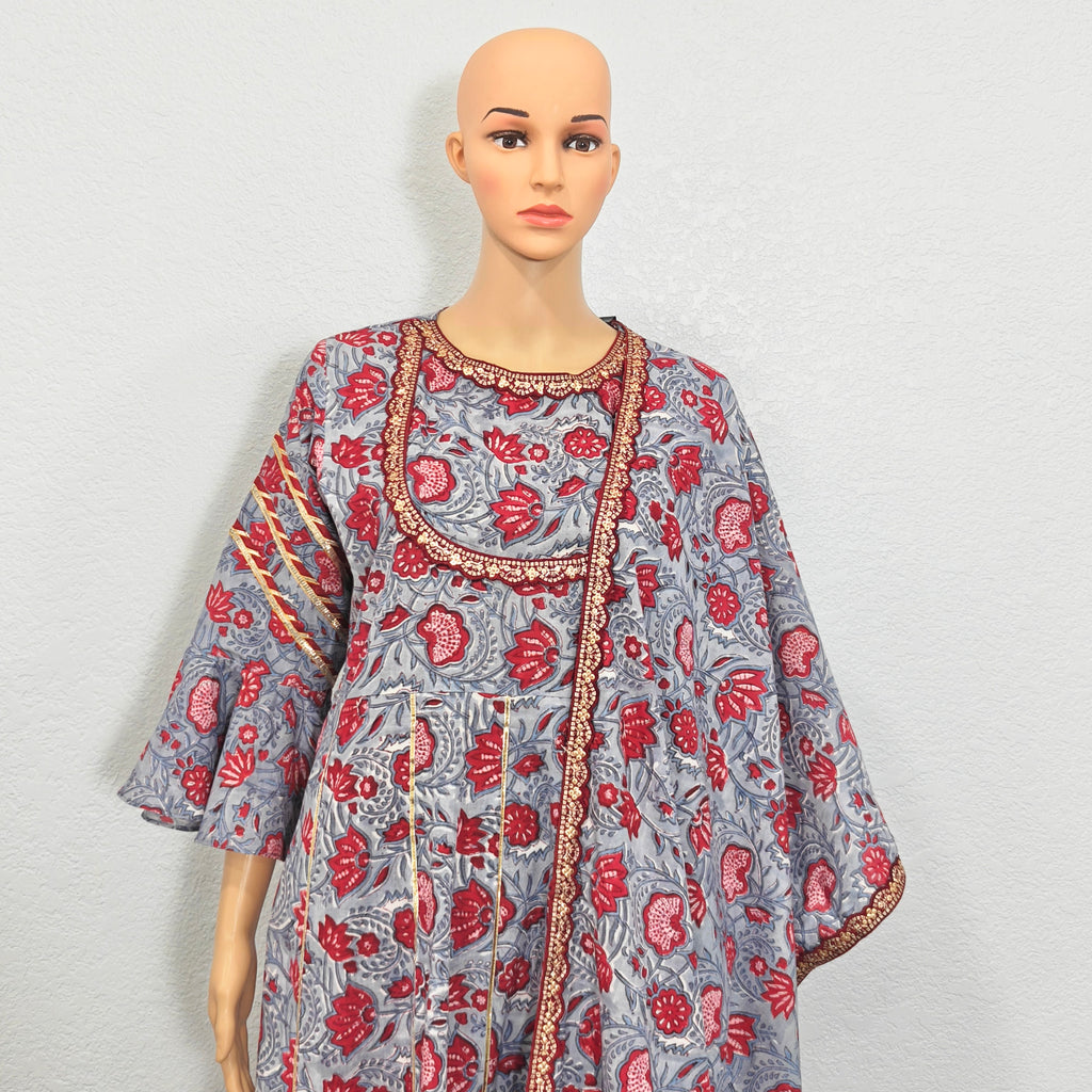 Kurta set with Dupatta (Grey & Maroon Printed Kurta Set with Dupatta)