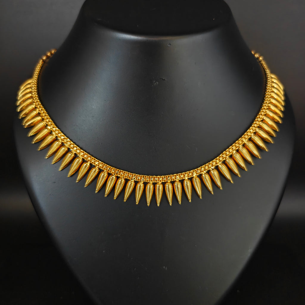 Premium Plated Necklace(Premium Plated Traditional Spiked Necklace)