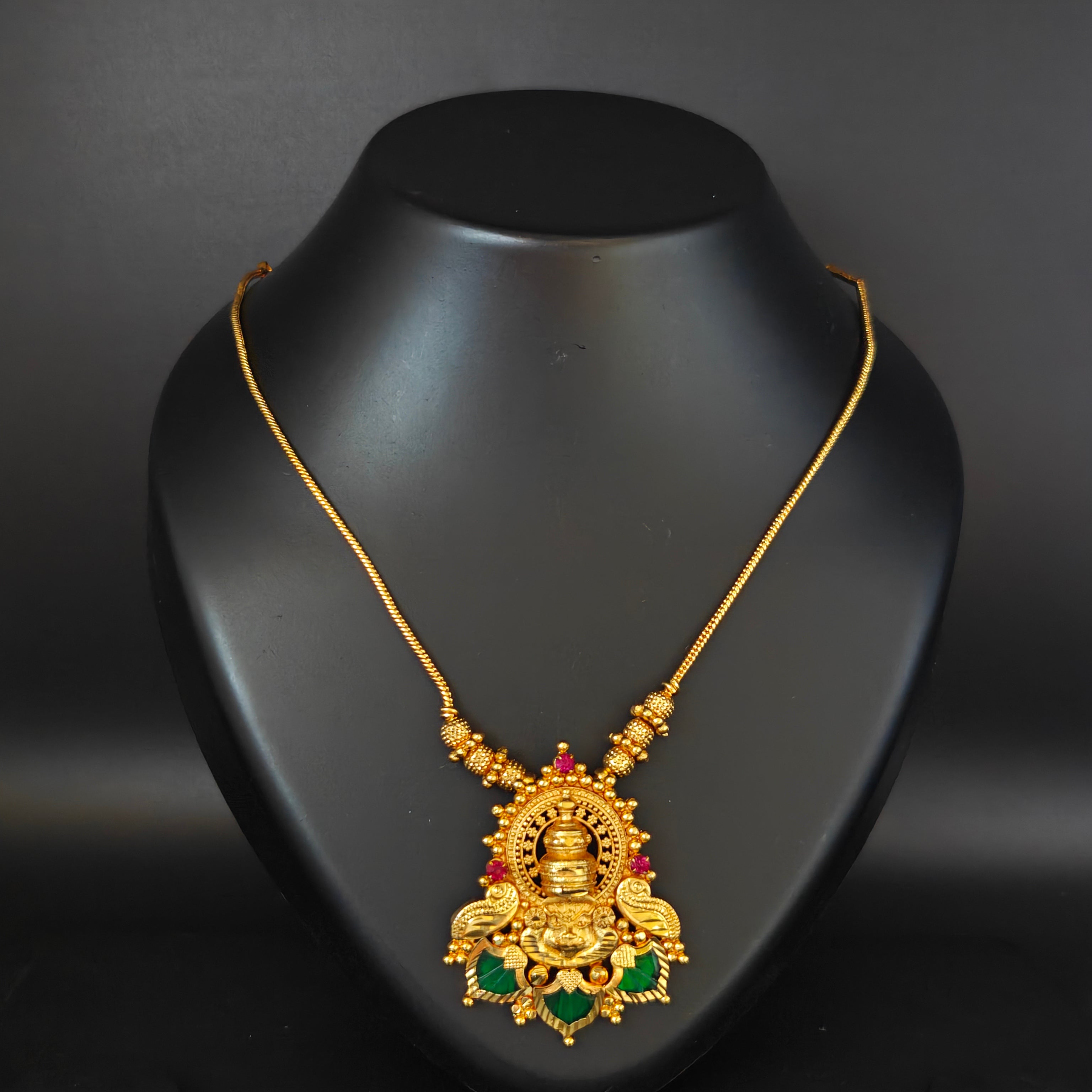 Premium Plated Jewelry (Premium Plated Traditional Temple Pendant Necklace)