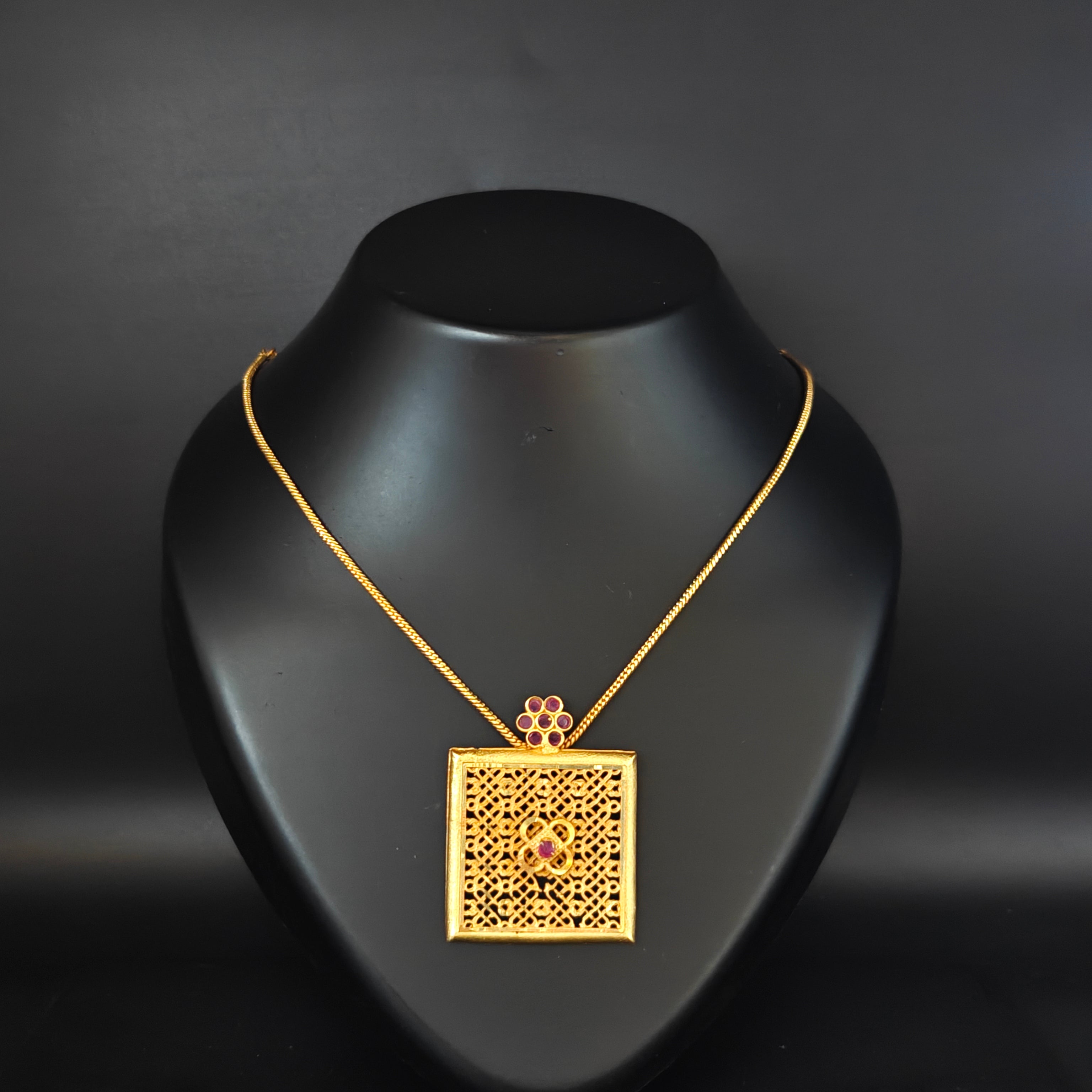 Premium Plated Necklace (Premium Plated Square Pendant Necklace)