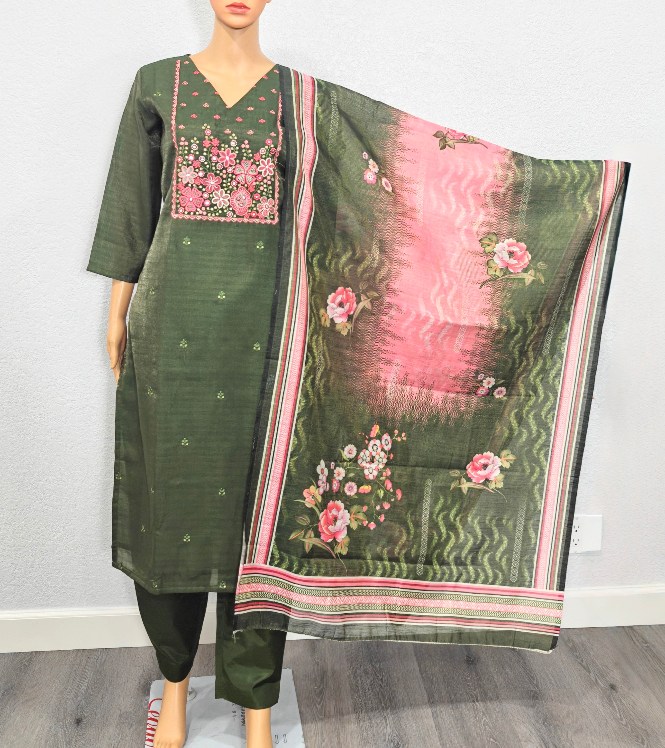Kurta set with dupatta (Olive Green Floral Kurta Set with Dupatta)