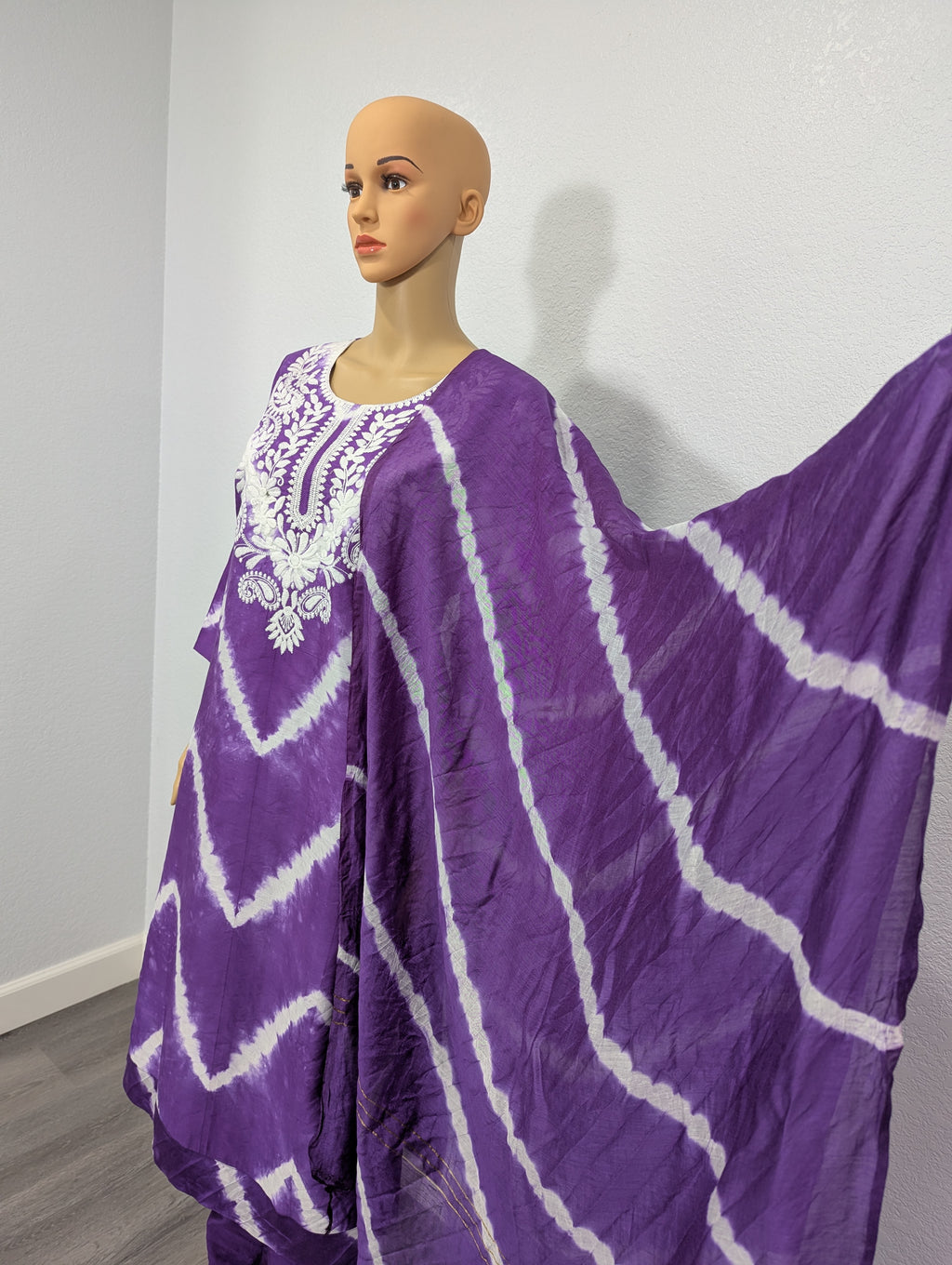 Kurta set with Dupatta set(Purple Tie-Dye Kurta Set with Dupatta)