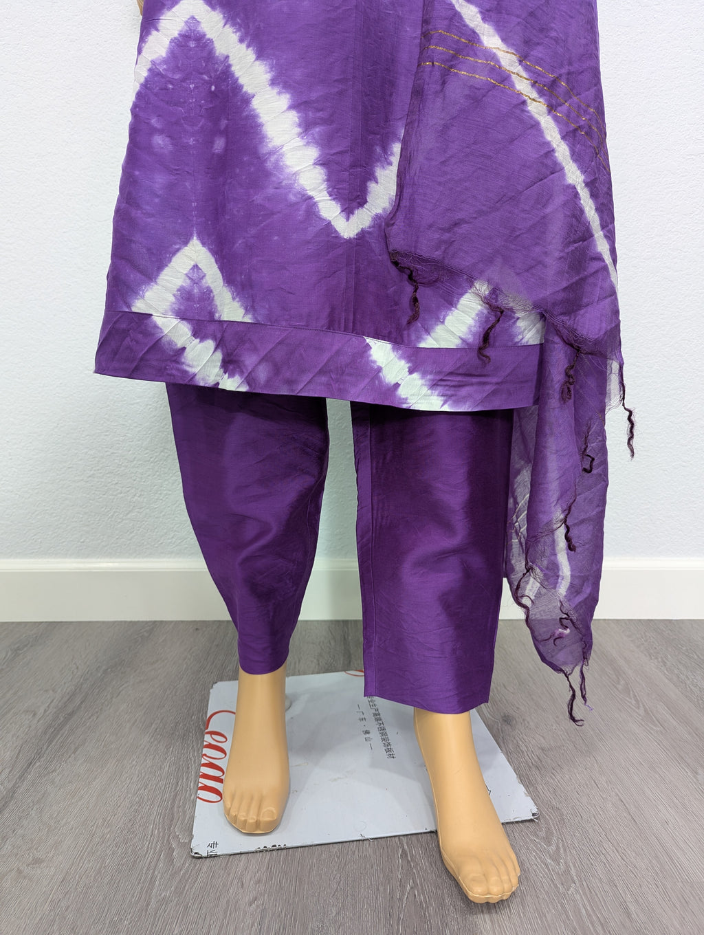 Kurta set with Dupatta set(Purple Tie-Dye Kurta Set with Dupatta)