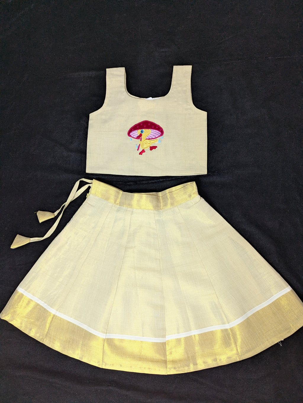 Pattu Pavadai (Premium Kerala Kasavu Pattu Pavadai Set for Girls – Traditional Festive Wear)