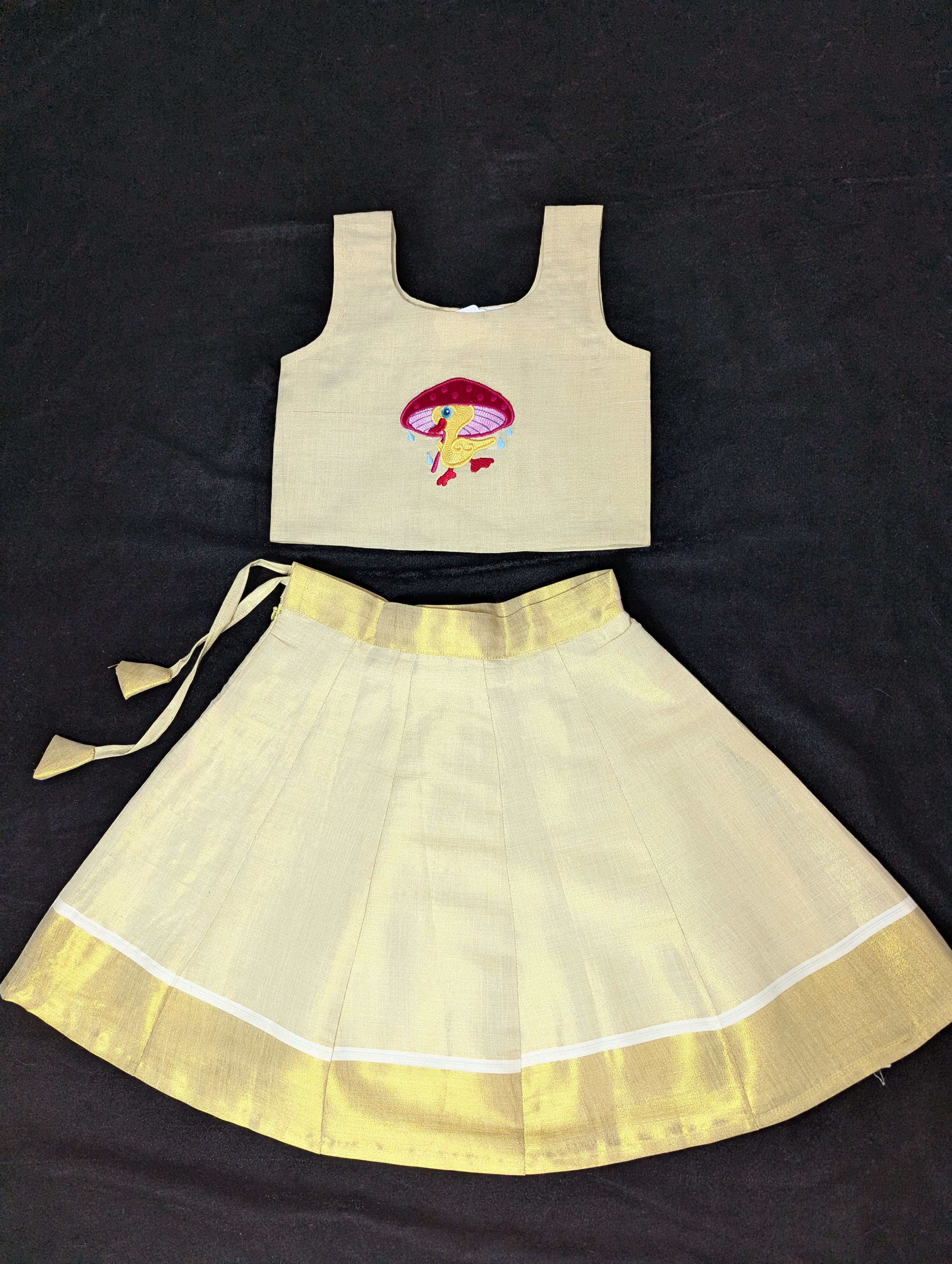 Pattu Pavadai (Premium Kerala Kasavu Pattu Pavadai Set for Girls – Traditional Festive Wear)